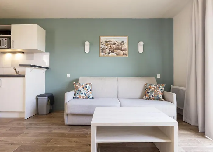 Odalys Les De La Baie Holiday home *